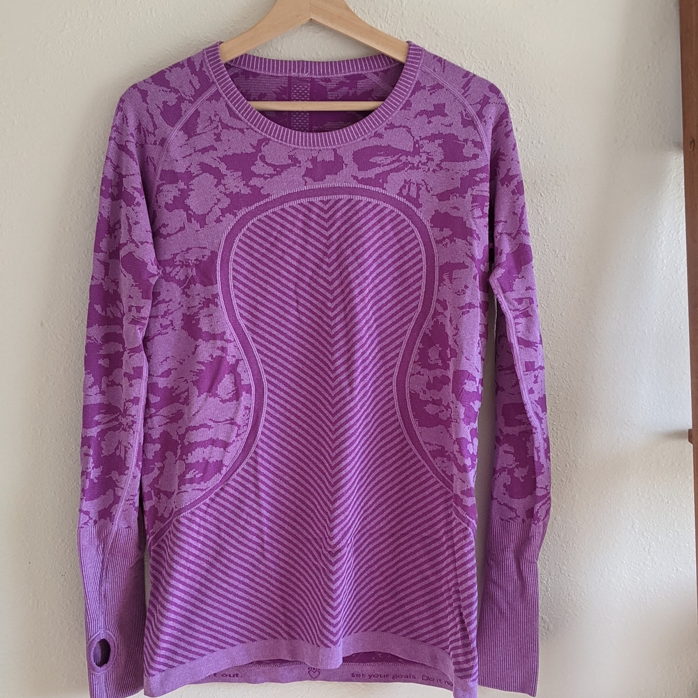 Lululemon Swiftly Tech Long Sleeve - Purple Camo Sz 12